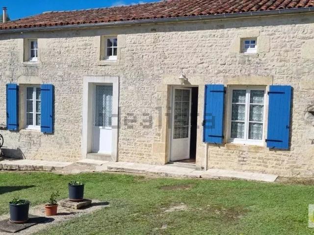 Maison, Longré