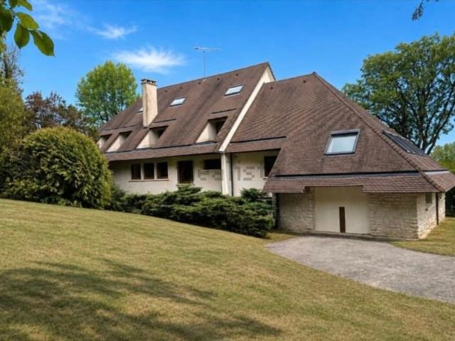 Maison, Lons le Saunier