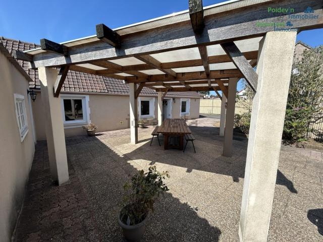 Maison, Loon Plage