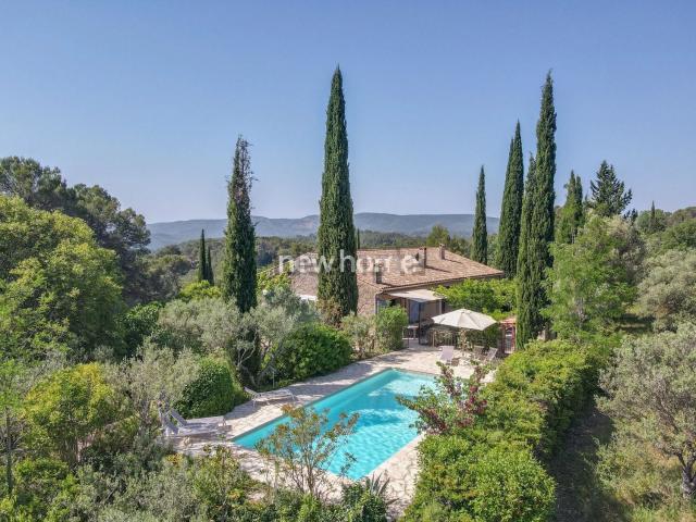 Maison, Lorgues