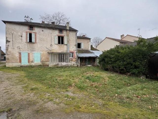 Maison, Lathus Saint Rémy