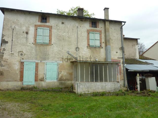 Maison, Lathus Saint Rémy