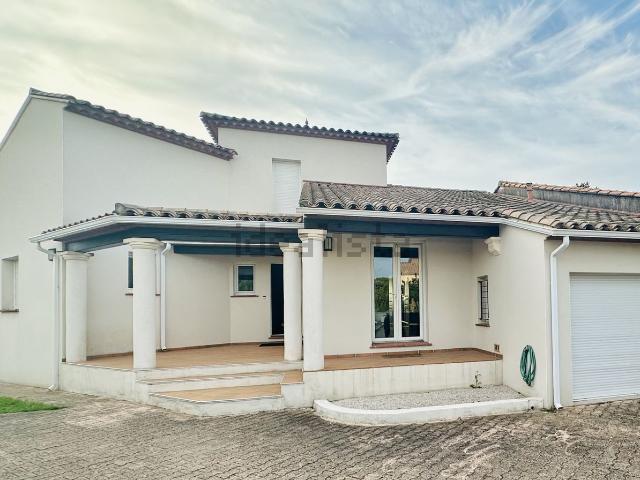 Maison, Lattes
