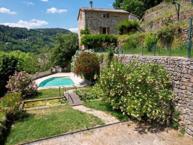 Maison, Laurac en Vivarais