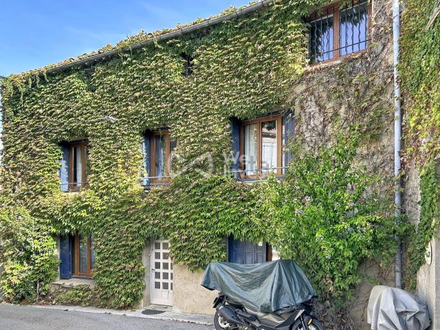 Maison, Laure Minervois