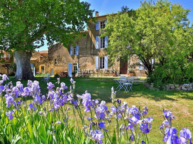 Maison, Lauris