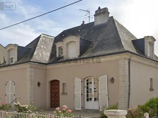 Maison, Laval