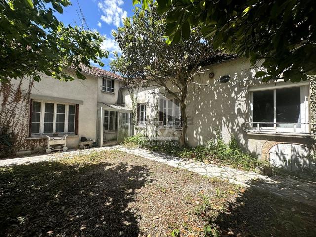 Maison, Laval en Brie