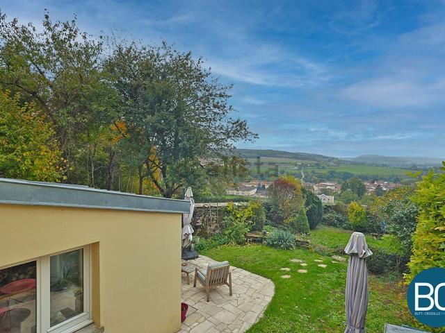 Maison, Lay Saint Christophe