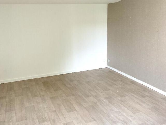 Maison La Couronne 1 pièce s 28.90 m2