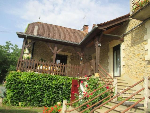 Maison, La Celle sous Gouzon