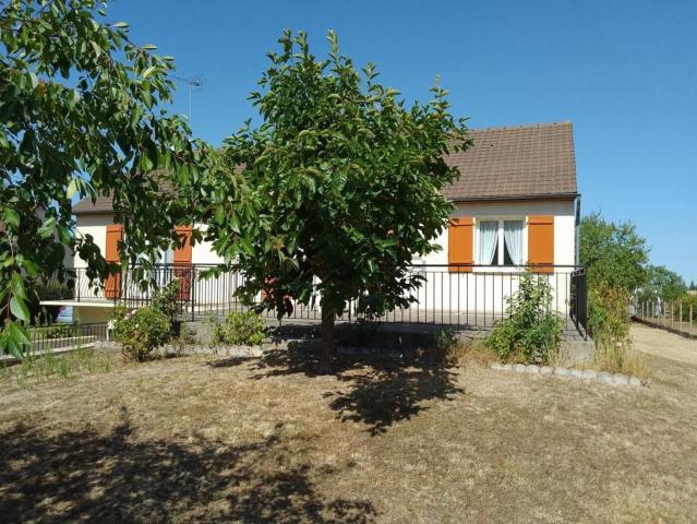 Maison, La Celle Saint Avant