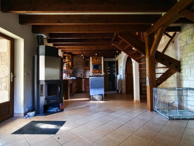 Maison La Chapelle Baton 5 pièce s 195 m2