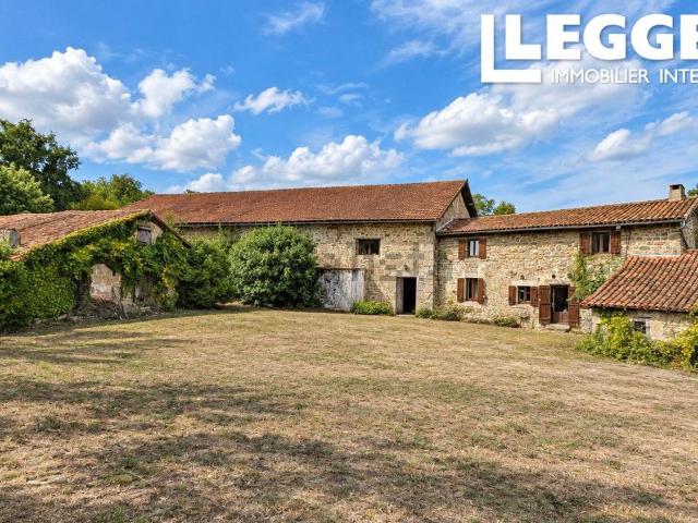 Maison, La Chapelle Montbrandeix