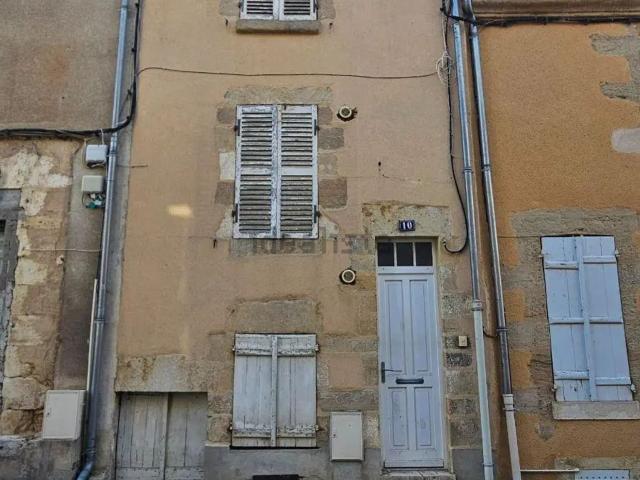 Maison, La Châtre