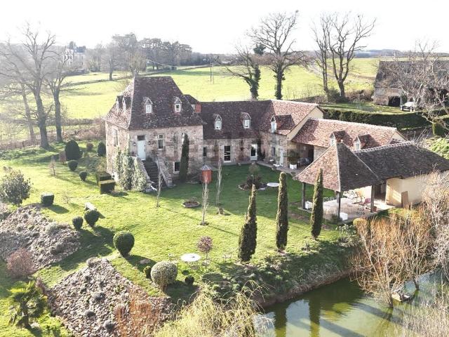 Maison, La Châtre