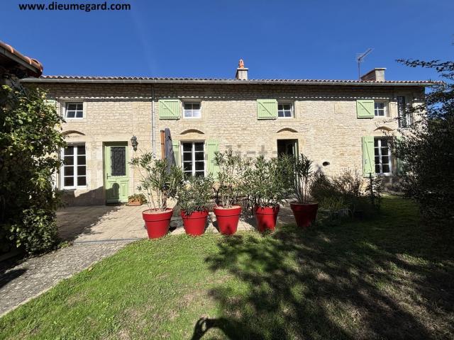 Maison, La Crèche