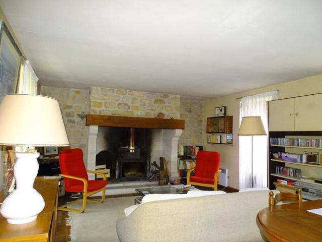 Maison La Bachellerie 4 pièce s 148 m2