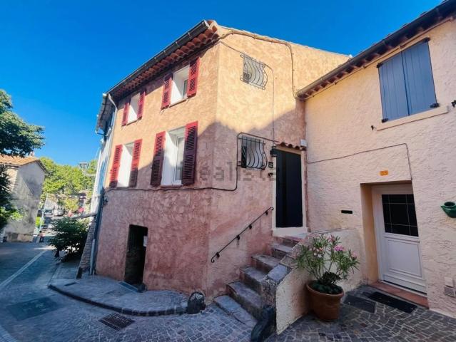 Maison, La Garde