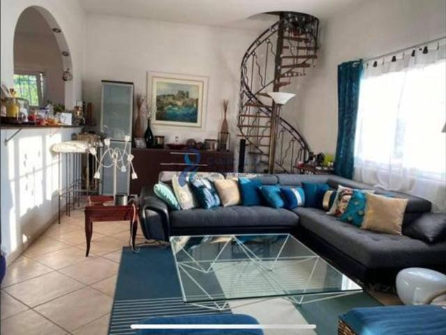 Maison, La Garde