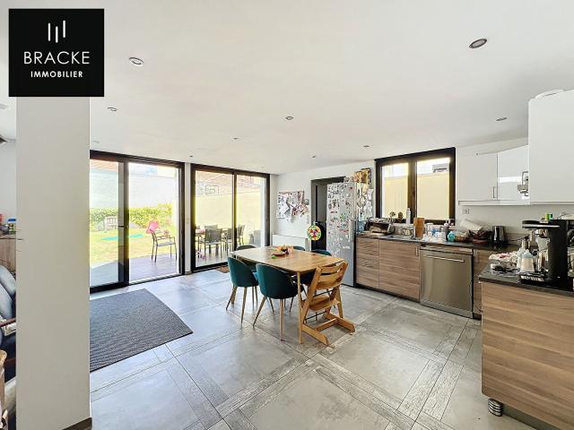 Maison La Garenne Colombes 6 pièces 105.66 m²