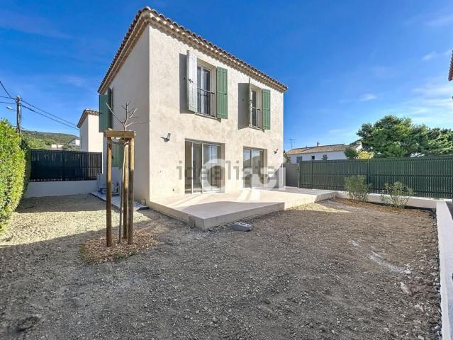 Maison, La Fare les Oliviers