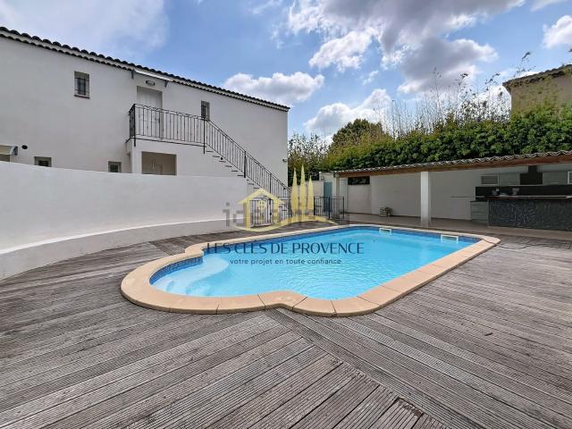Maison, La Fare les Oliviers