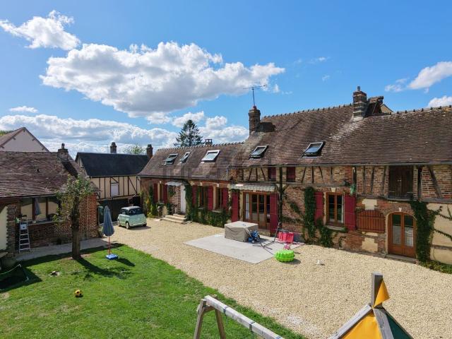 Maison, La Houssoye