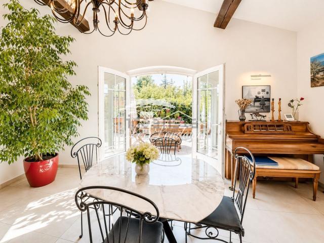 Maison, La Londe les Maures