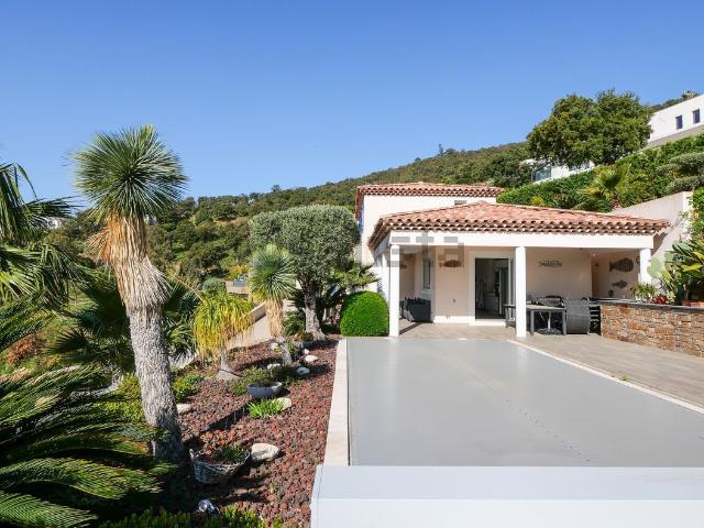 Maison, La Londe les Maures