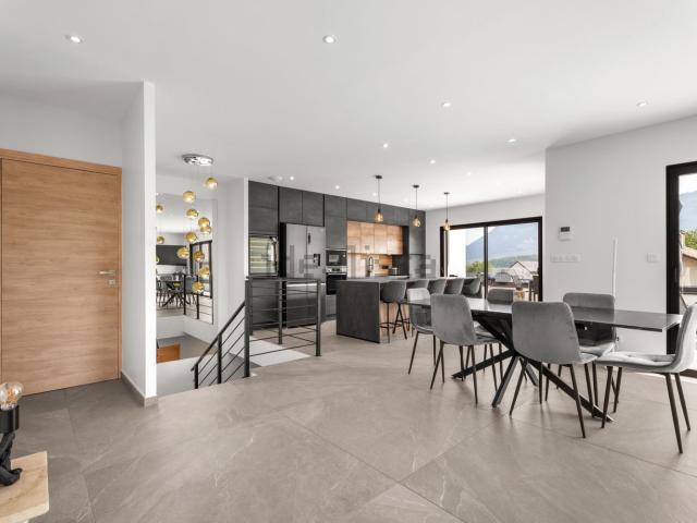 Maison, La Motte Servolex