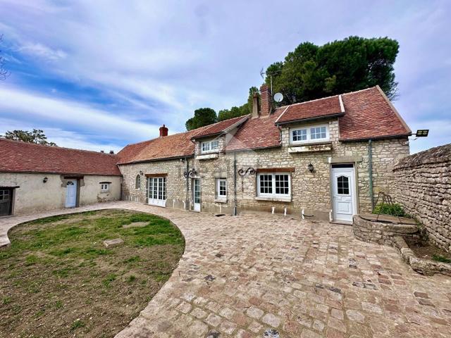 Maison, La Madeleine sur Loing