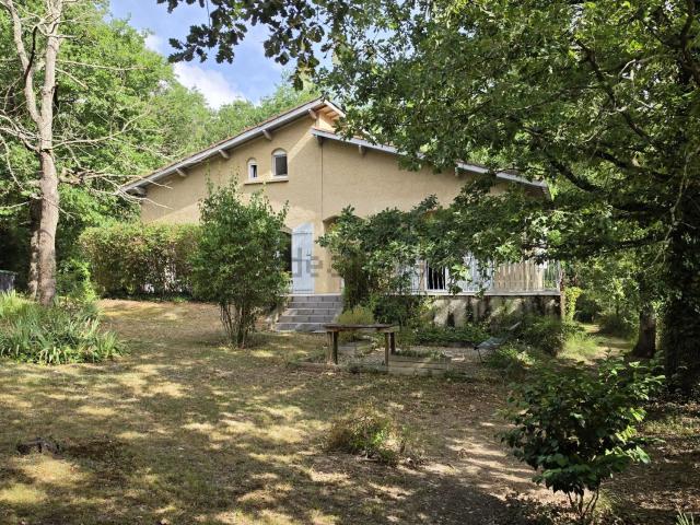 Maison, La Salvetat Saint Gilles