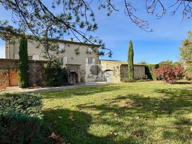 Maison, La Roche de Glun