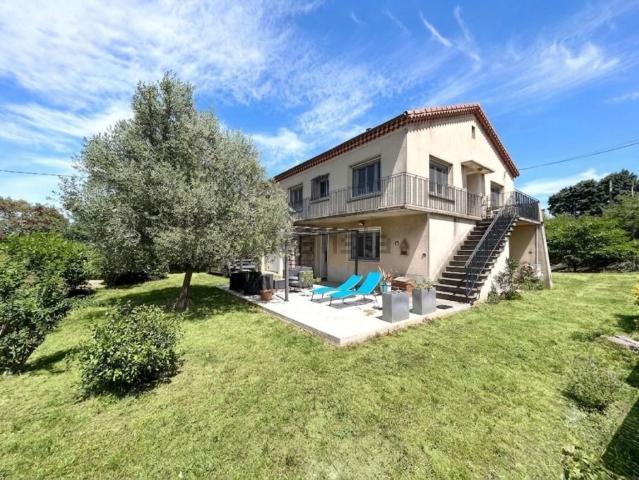 Maison, La Roche de Glun