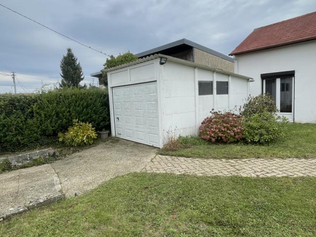 MAISON LA VILLENEUVE EN CHEVRIE