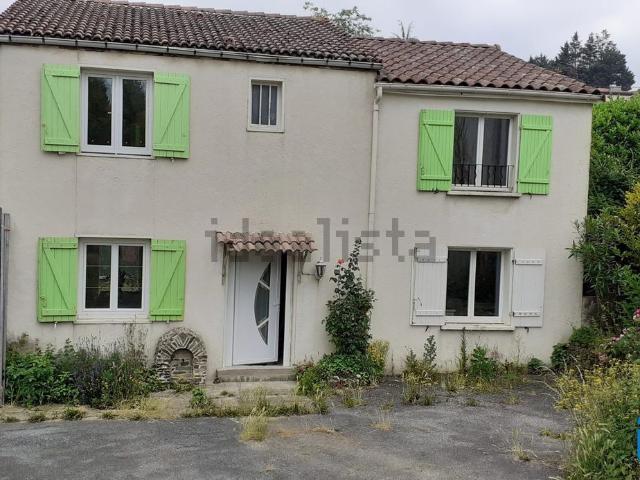 Maison, Labastide Rouairoux