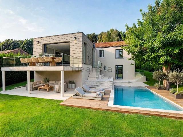 Maison, Lacroix Falgarde