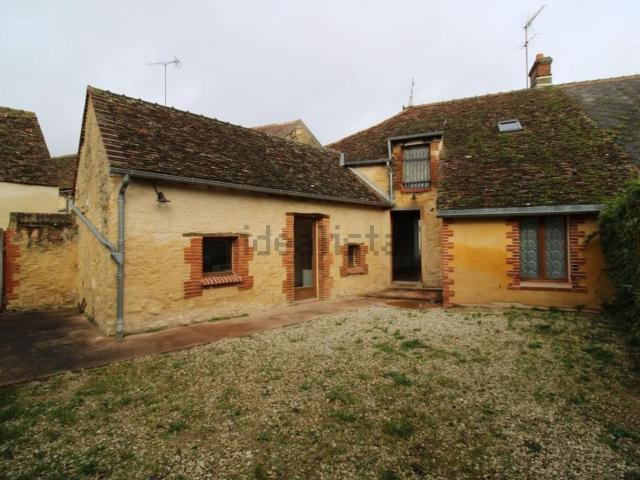 Maison, Ladon