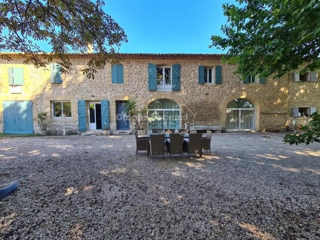 Maison, Lamanon