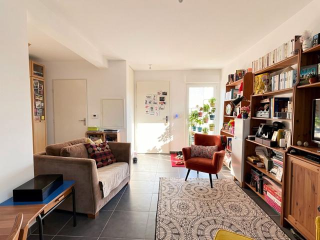 Maison Lambesc 66 m2 avec garage dans résidence sécurisée 66m² Lambesc