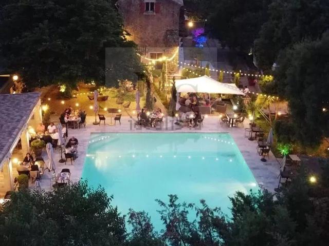 Maison, Lambesc
