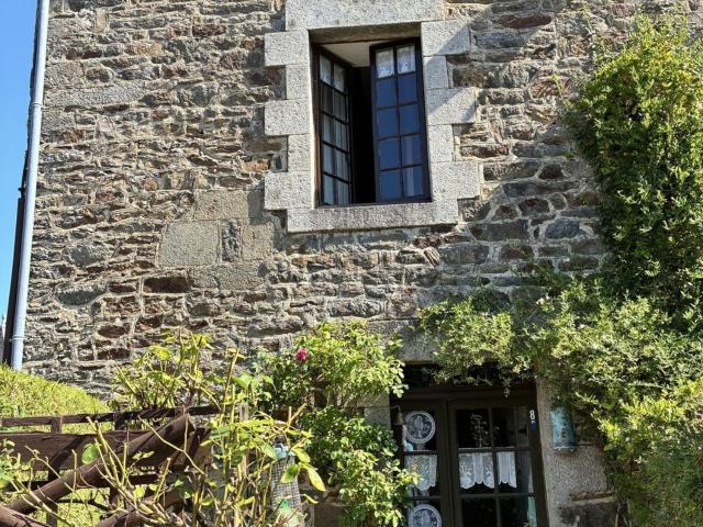 Maison, Langrolay sur Rance