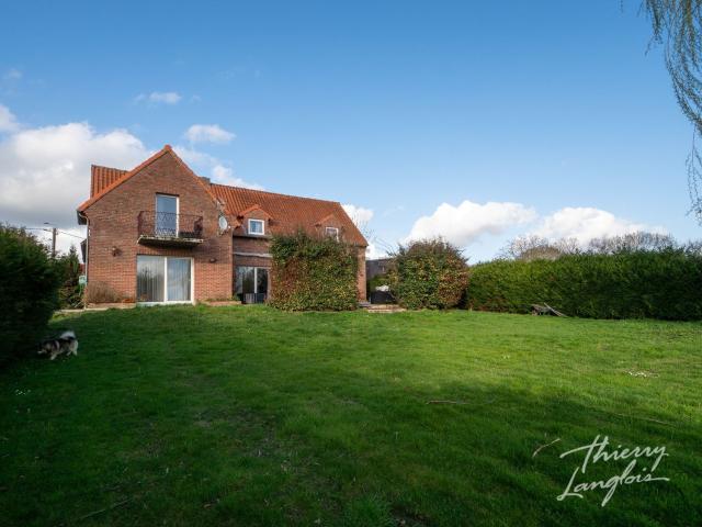 Maison, Landas