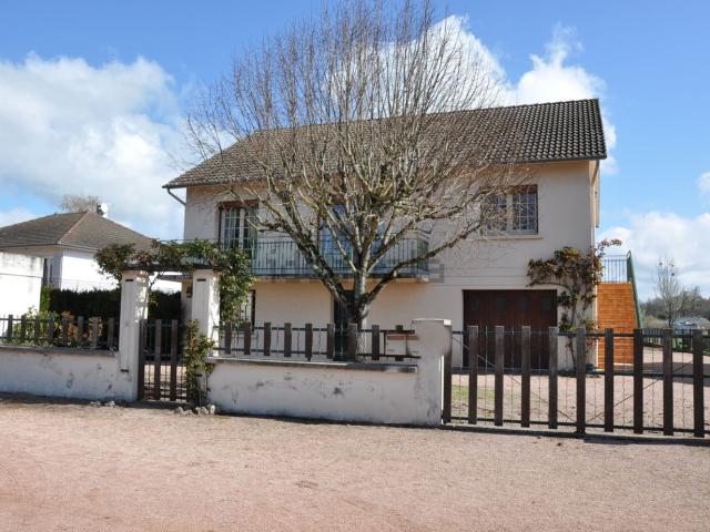 Maison, Lapalisse