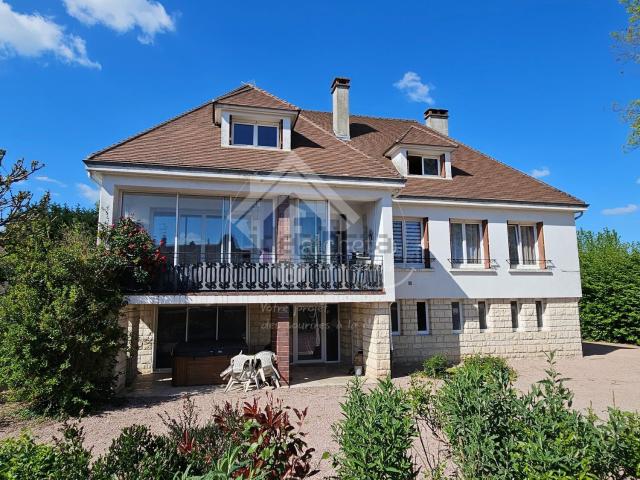 Maison, Lapalisse