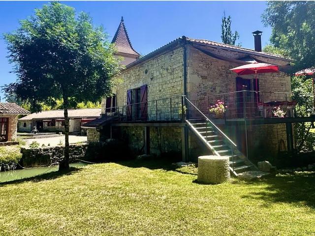 Maison, Lapenche