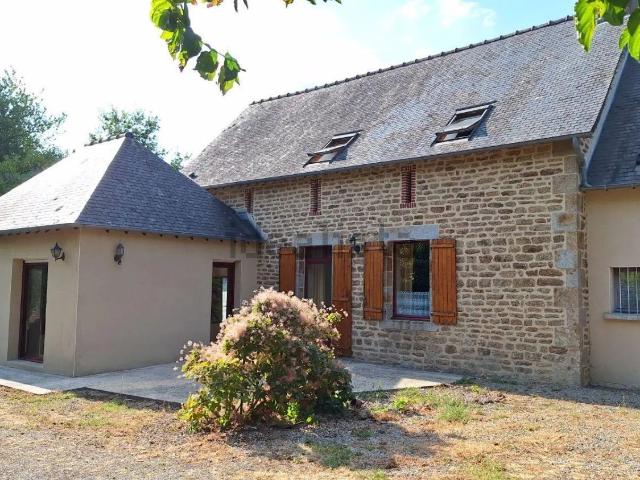 Maison, Larchamp