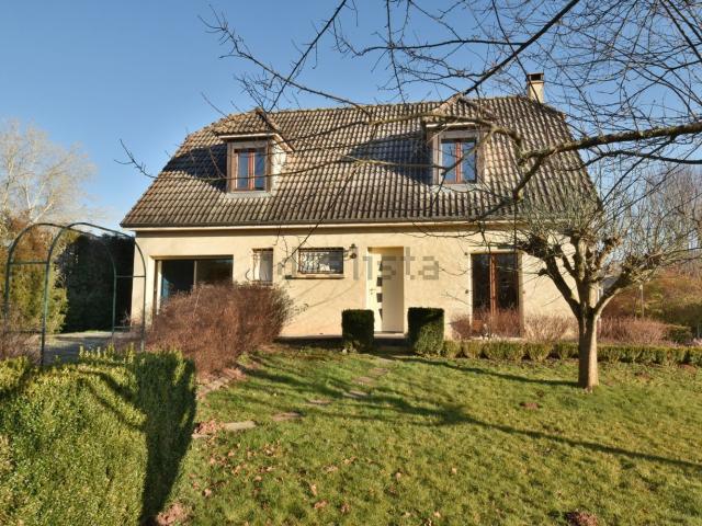 Maison, Larche