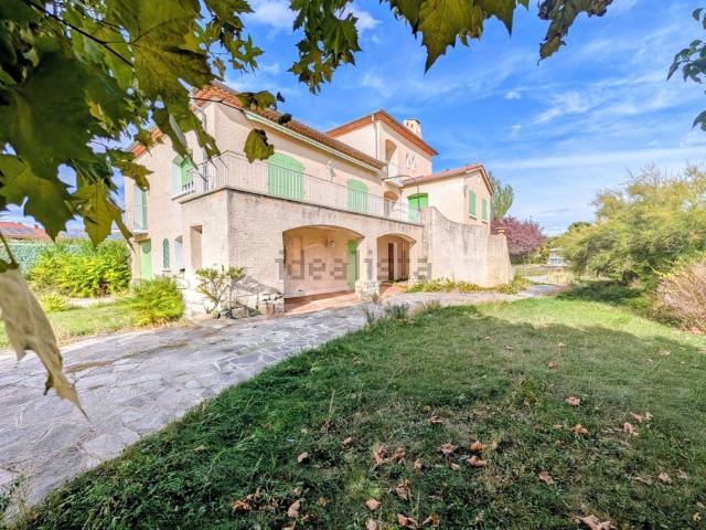 Maison, Laragne Montéglin